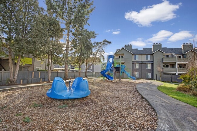 Building Photo - Beaumont Grand Apartment Homes