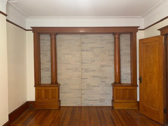 Building Photo - 443 65th St