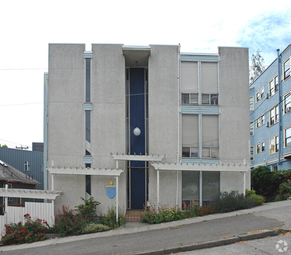Building Photo - The Marquis