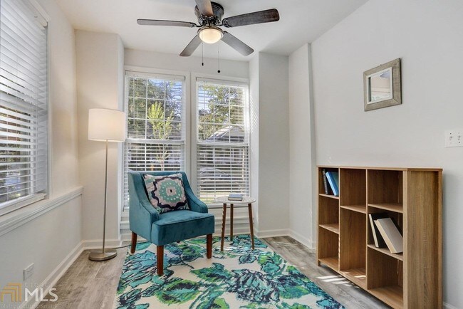 Building Photo - 741 Dill Ave SW