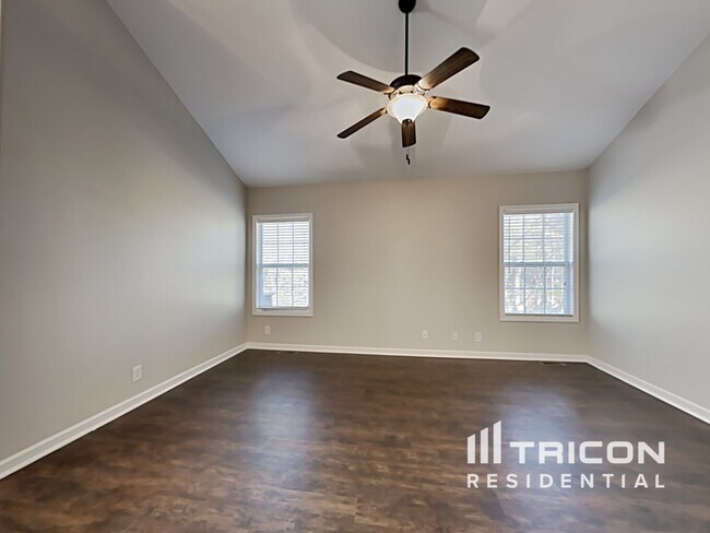 Building Photo - 1517 Reasons Drive