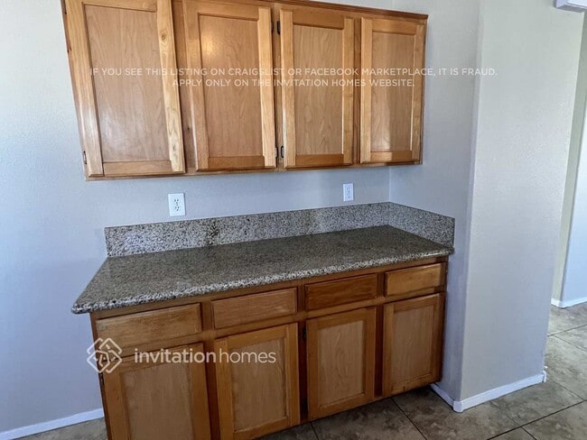 Building Photo - 3169 Sierra Ridge Dr