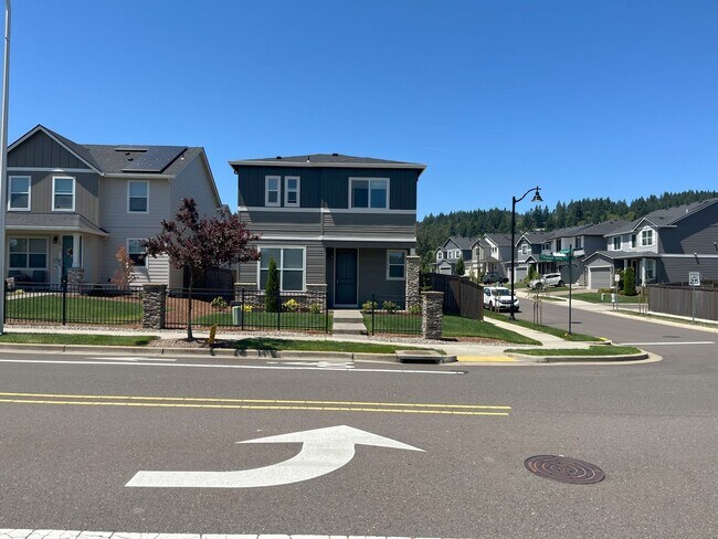 Foto del edificio - Stylish Comfort & Smart Design in the Hear...