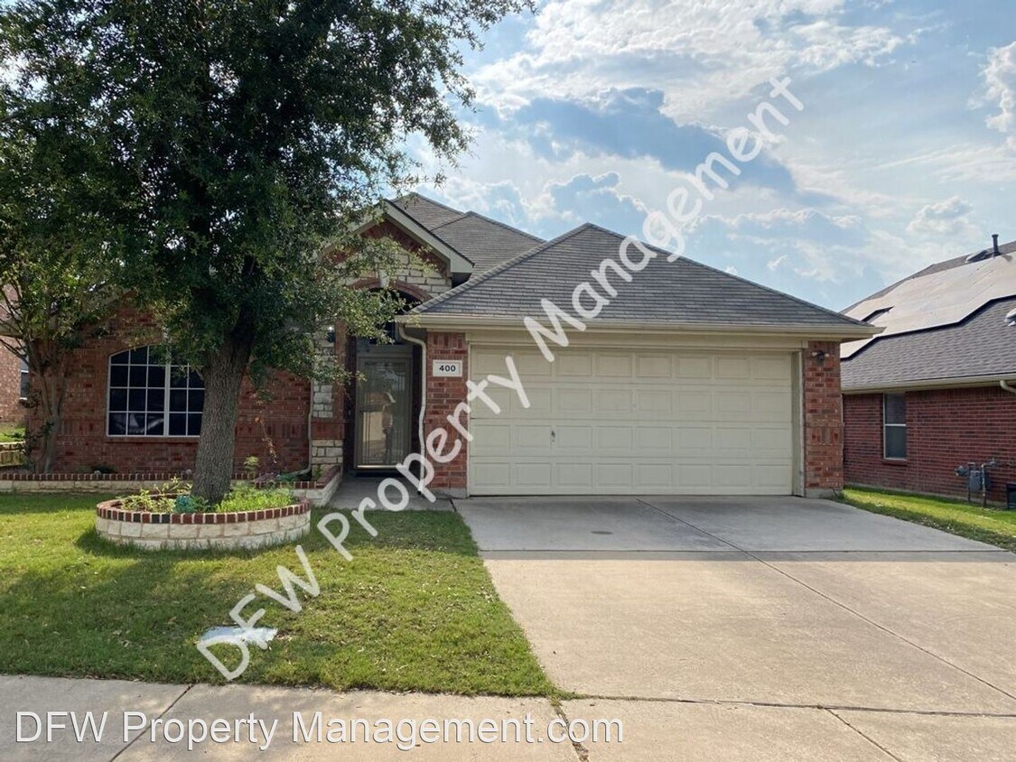 Primary Photo - 3 br, 2 bath House - 400 Brasher Ln