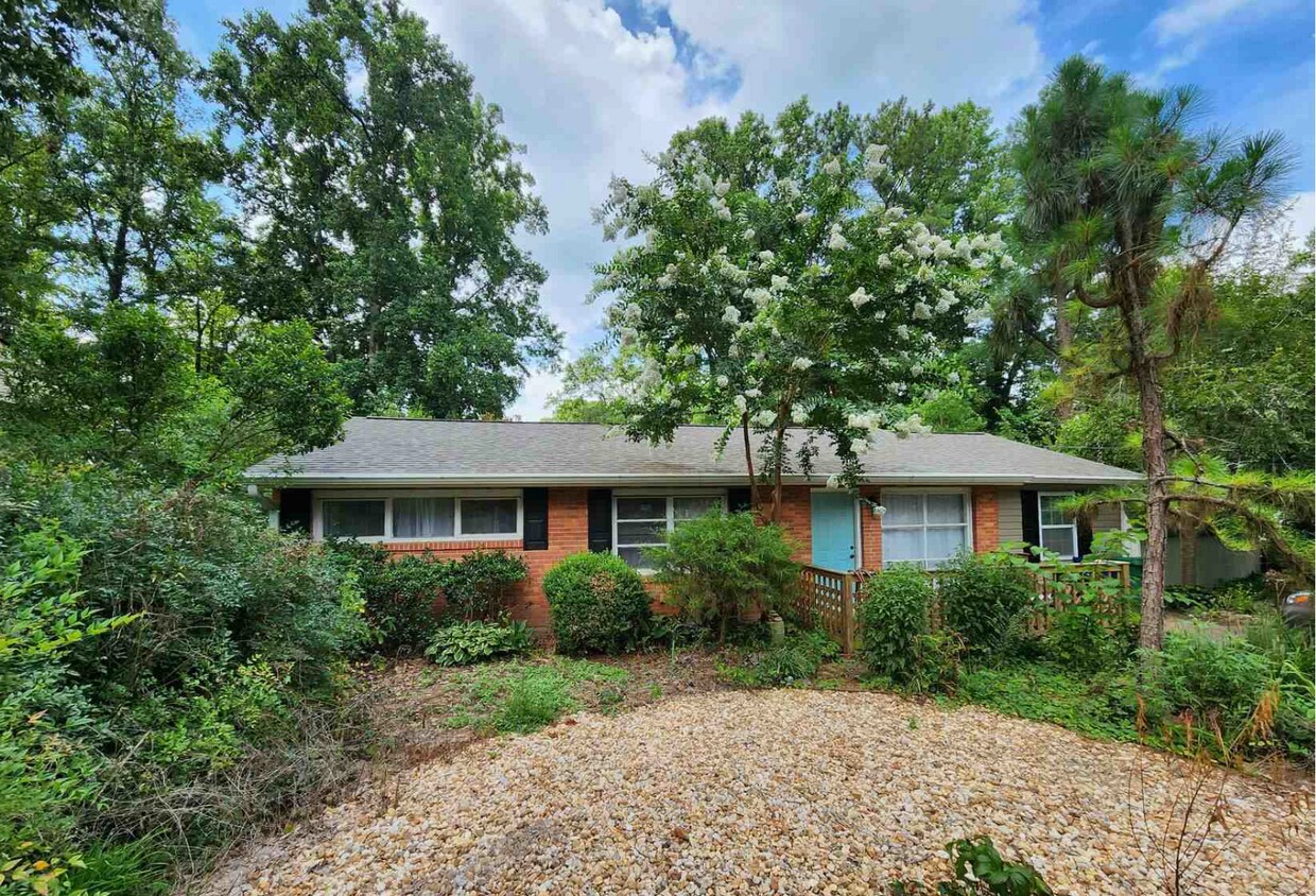 Primary Photo - 3081 Anthony Dr