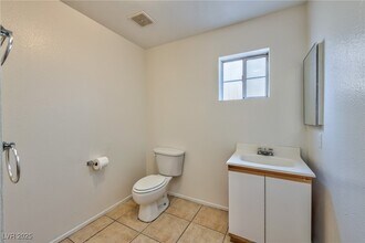 Building Photo - 6983 Appleton Dr