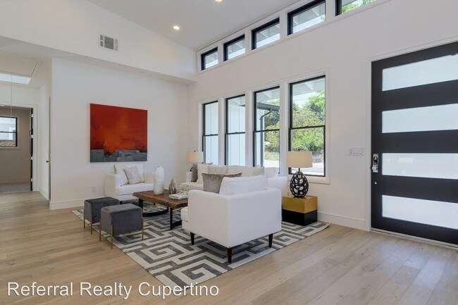 Building Photo - 5 br, 3.5 bath House - 941 Seena Ave.