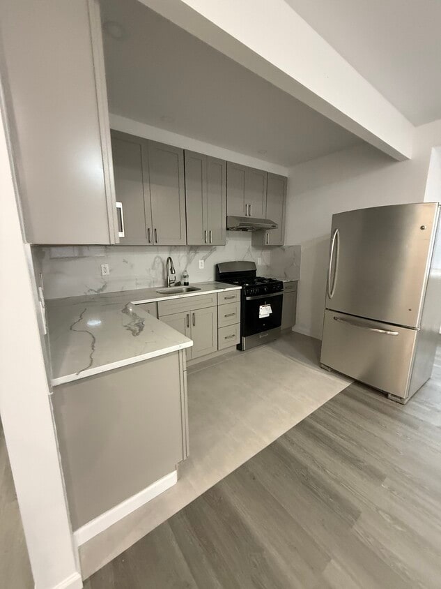 Foto principal - 55 Highlawn Ave