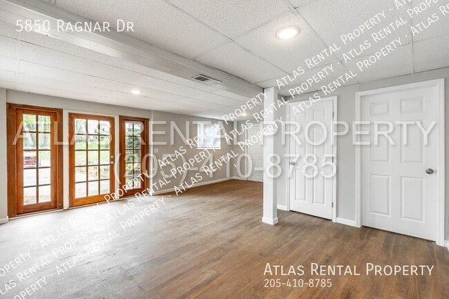 Foto del edificio - 5850 Ragnar Dr