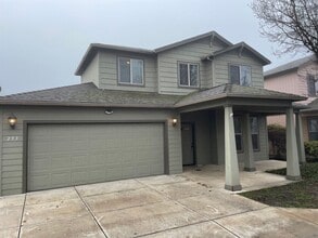 Building Photo - 293 Mac Ct