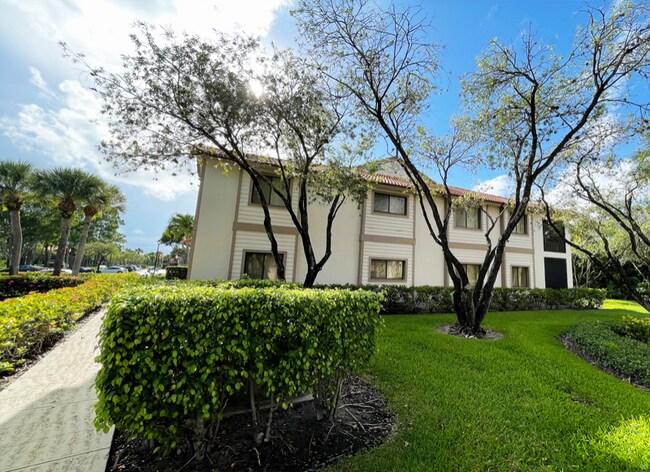 Foto del edificio - 1103 Duncan Cir