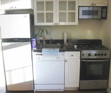 Foto principal - 410 E 13th St