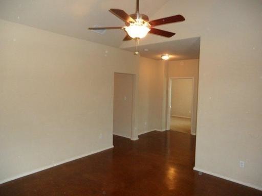 Foto del edificio - 113 Lindas Creek Ln
