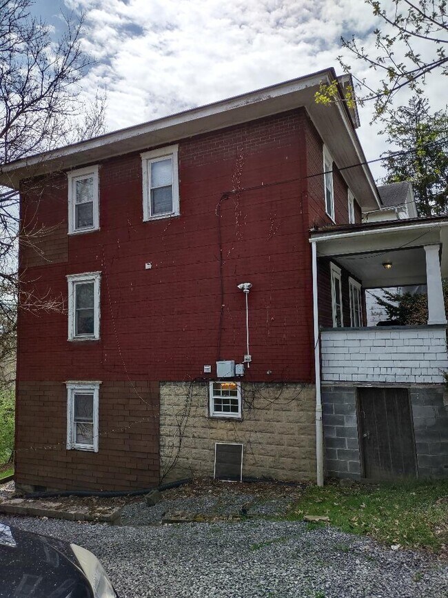 Foto del edificio - 33 Highland Ave