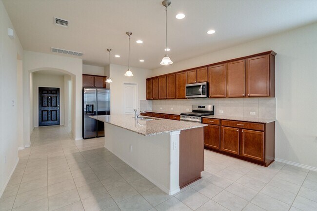Building Photo - 138 Duroc Dr