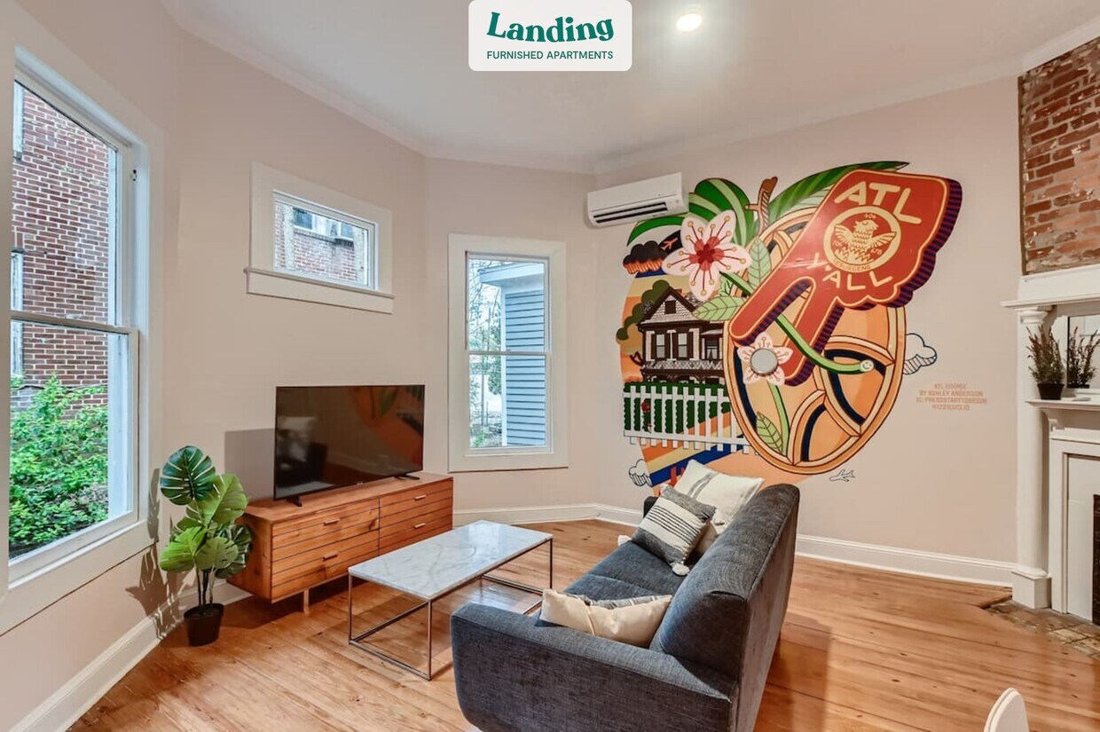 Foto principal - 1221 Euclid Ave NE