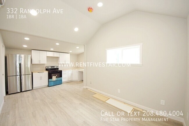 Foto del edificio - 332 Randolph Ave