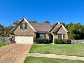 Building Photo - 3557 Avis Ln