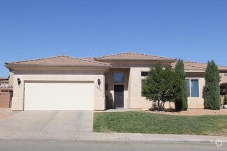 Building Photo - 2409 E 200 S