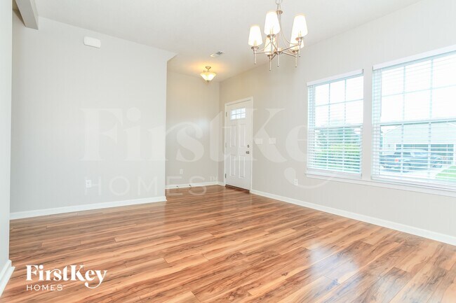 Foto del edificio - 967 Shephard Woods Ct