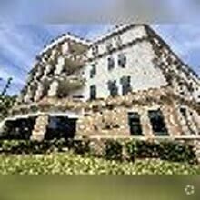 Building Photo - 1661 Riverside Ave