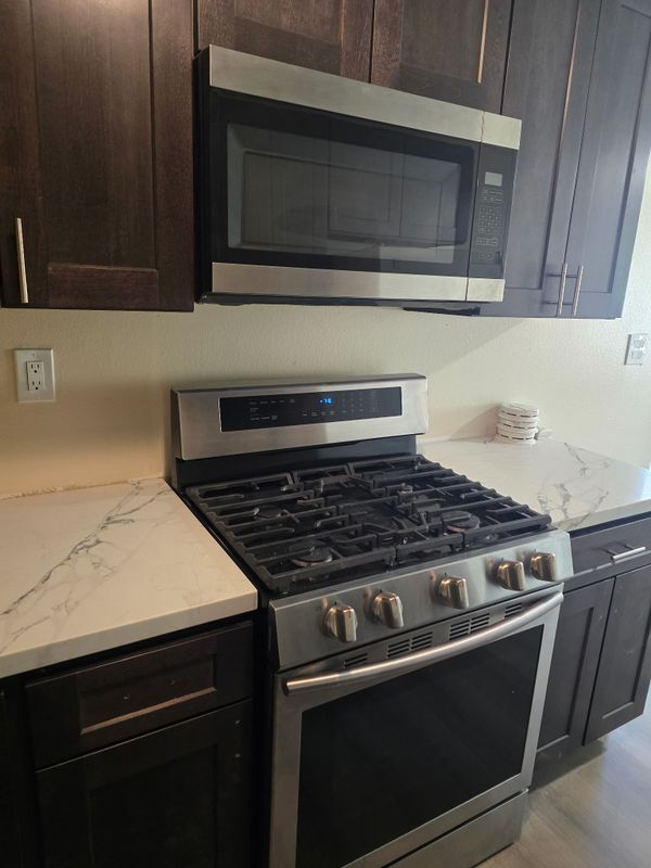 Foto del edificio - 4465 Bonnie Brae St