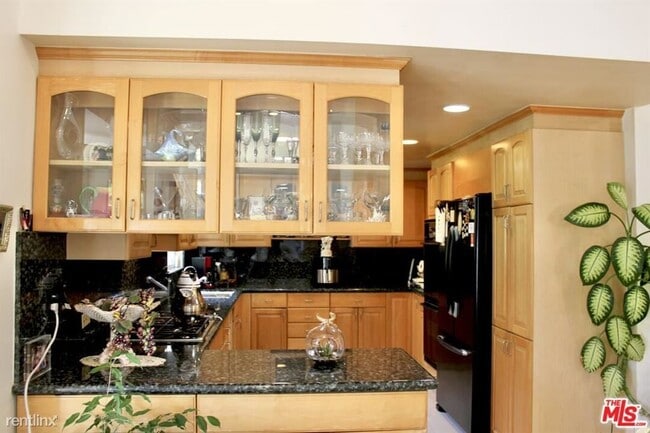 Building Photo - 3 br, 2 bath House - 1265 Bienveneda Ave