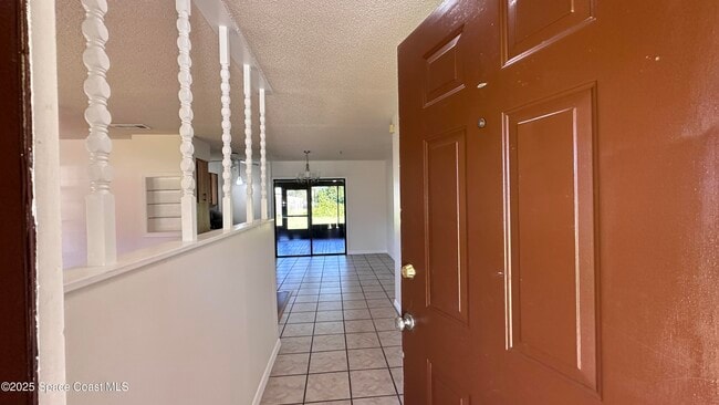 Foto del edificio - 3807 Jupiter Blvd SE