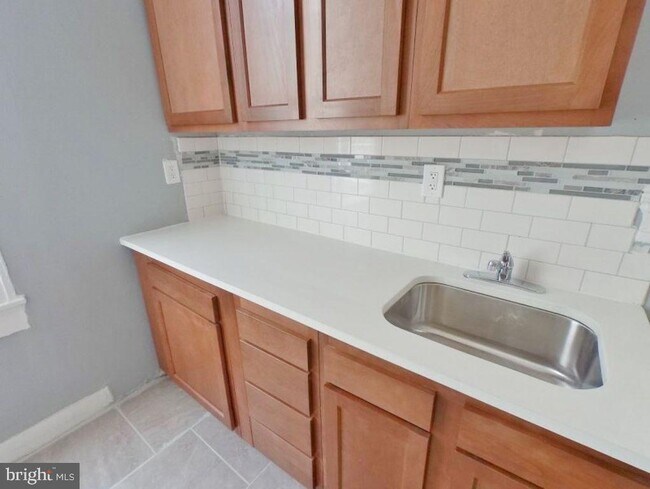 Foto del edificio - 3708 Cottage Ave
