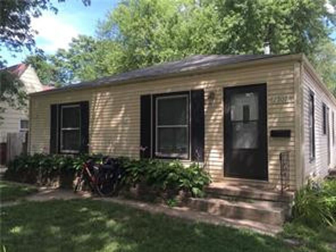 Foto principal - 2307 37th St