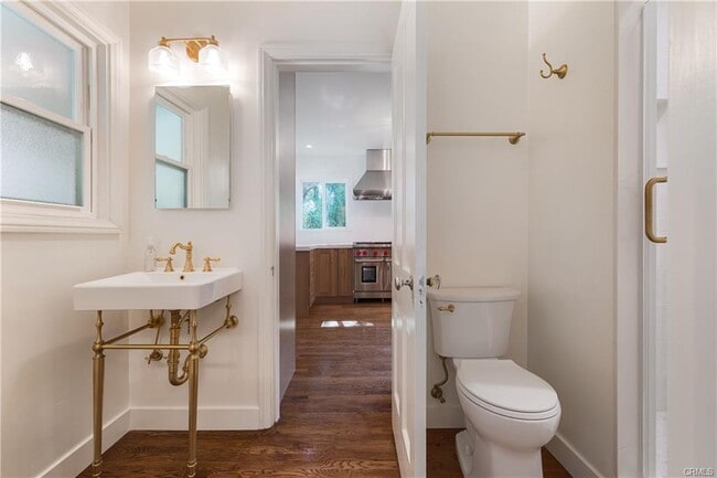 Building Photo - 4805 Alta Canyada Rd