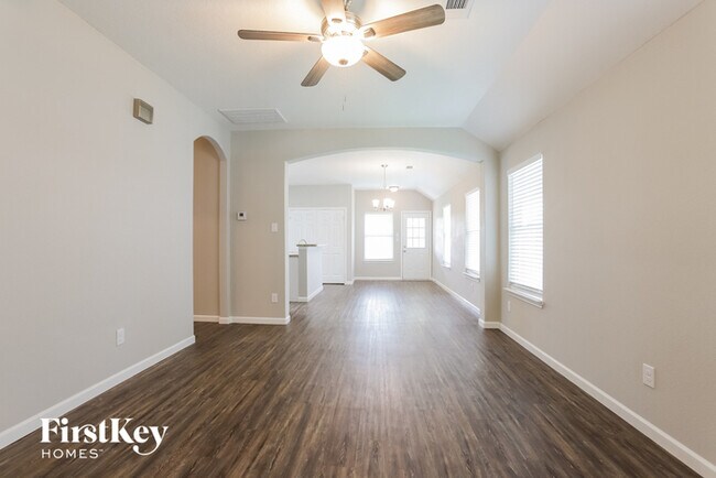 Building Photo - 14819 Darbydale Dr