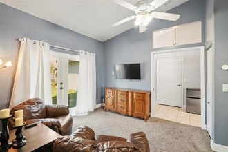 Building Photo - 6110 9th Ave Cir NE