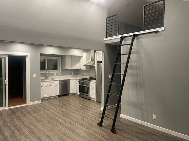 Foto del edificio - 6929 Ellis Ave S