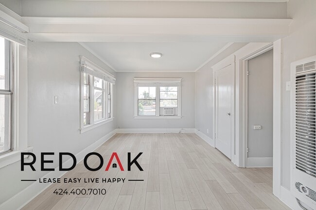 Building Photo - 1117-1123 Appleton St