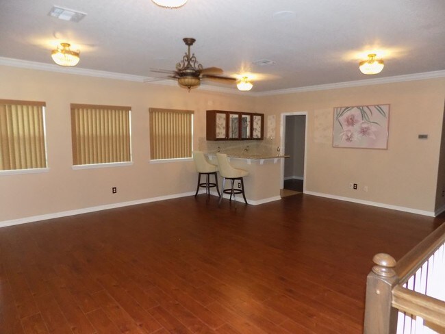 Building Photo - 2478 Linkwood Ave