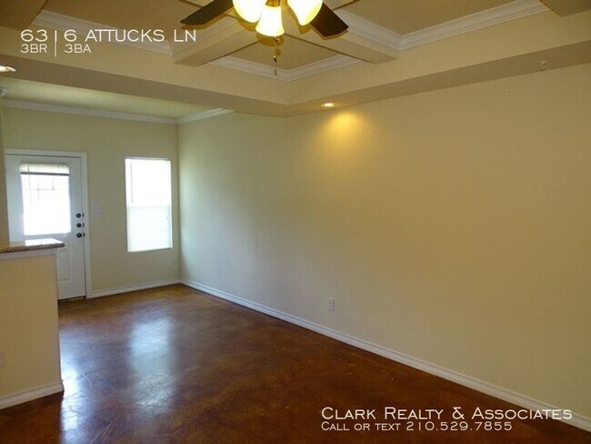 Foto del edificio - 6316 Attucks Lane, San Antonio, TX. 78238
