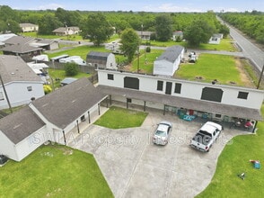 Building Photo - 7645 Ling Rd