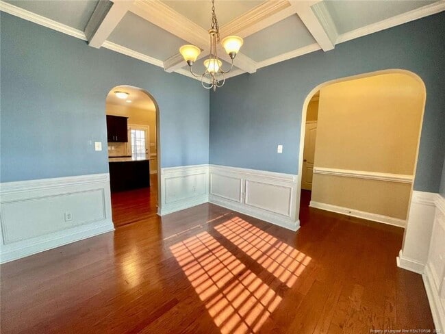 Building Photo - 2108 Ingate St