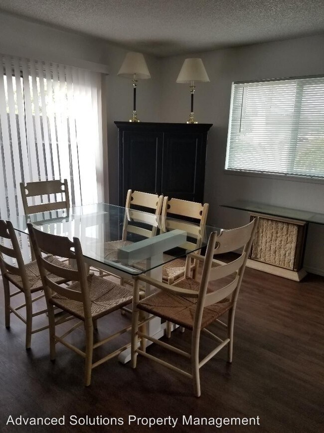 Building Photo - 1433 Mishka Ct