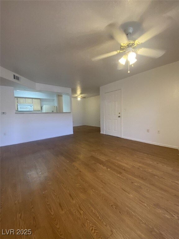 Foto del edificio - 555 E Silverado Ranch Blvd