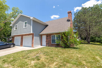 Building Photo - 1912 Mirtle Grove Ct