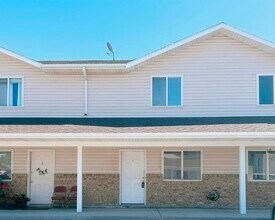 Building Photo - 585 W 350 N