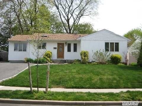 Primary Photo - 19 Edi Ave