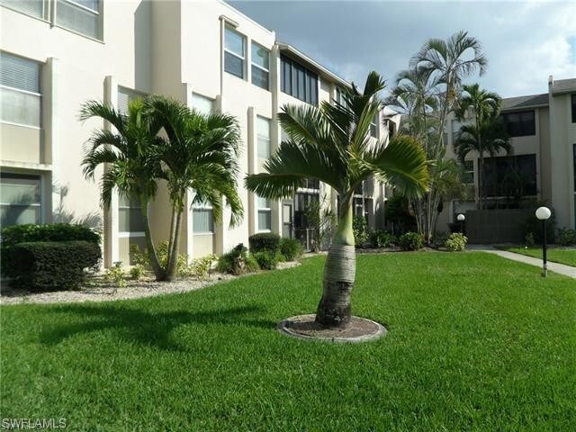 Foto del edificio - 5959 Winkler Rd