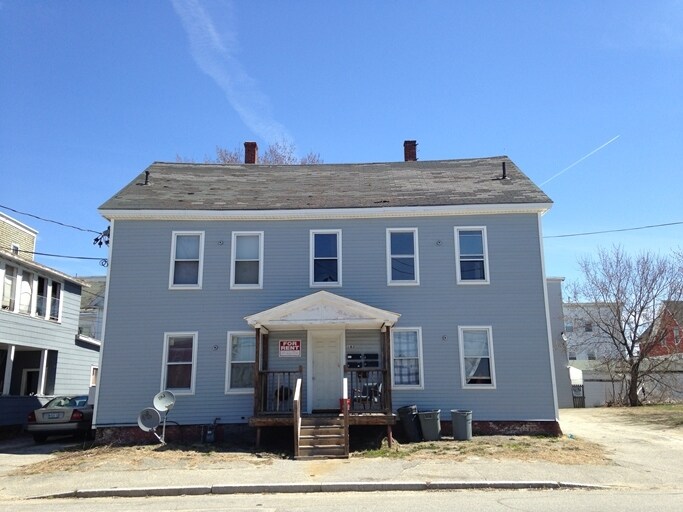 Primary Photo - 215 Blake St