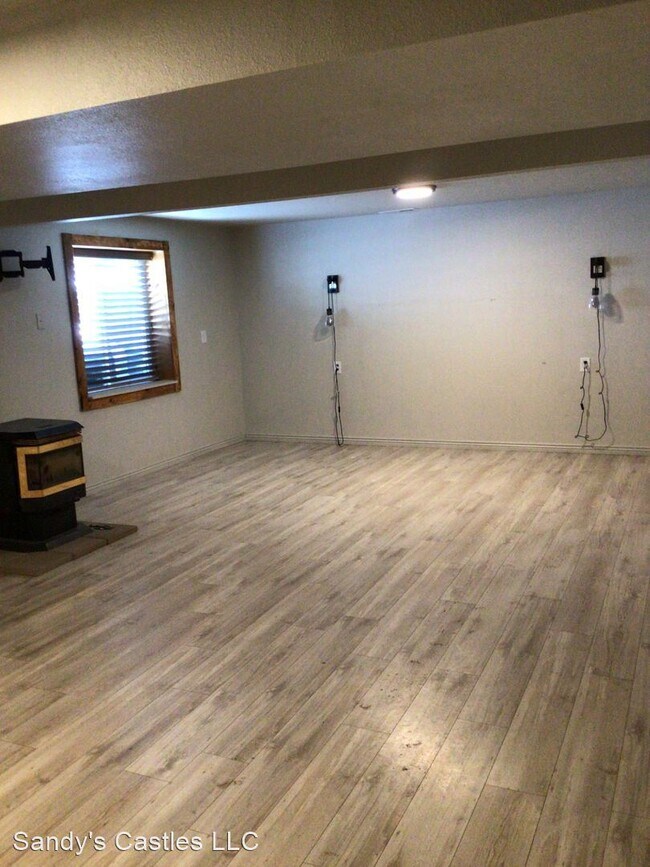 Foto del edificio - 4 br, 3 bath House - 638 Westcott Dr