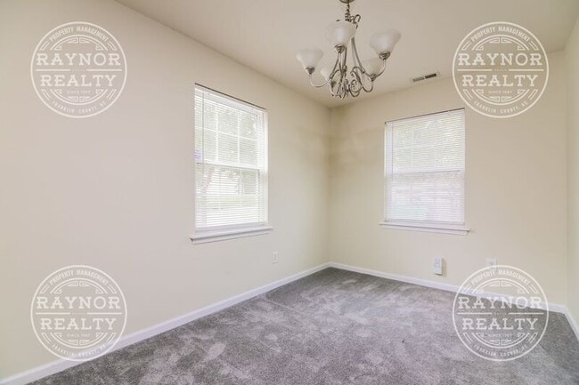 Building Photo - 5131 Thornton Knoll Way
