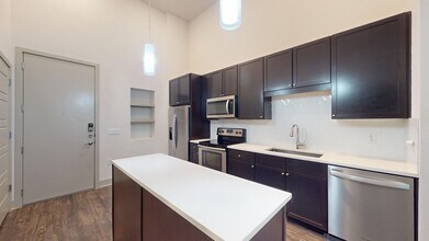 Interior Photo - Central Square at Frisco