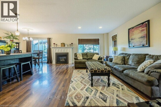 Photo du bâtiment - 6 Peach Tree Blvd